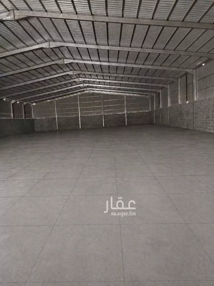 Warehouse for Rent in Al Muzahimiyah Al Ulaya صورة 4