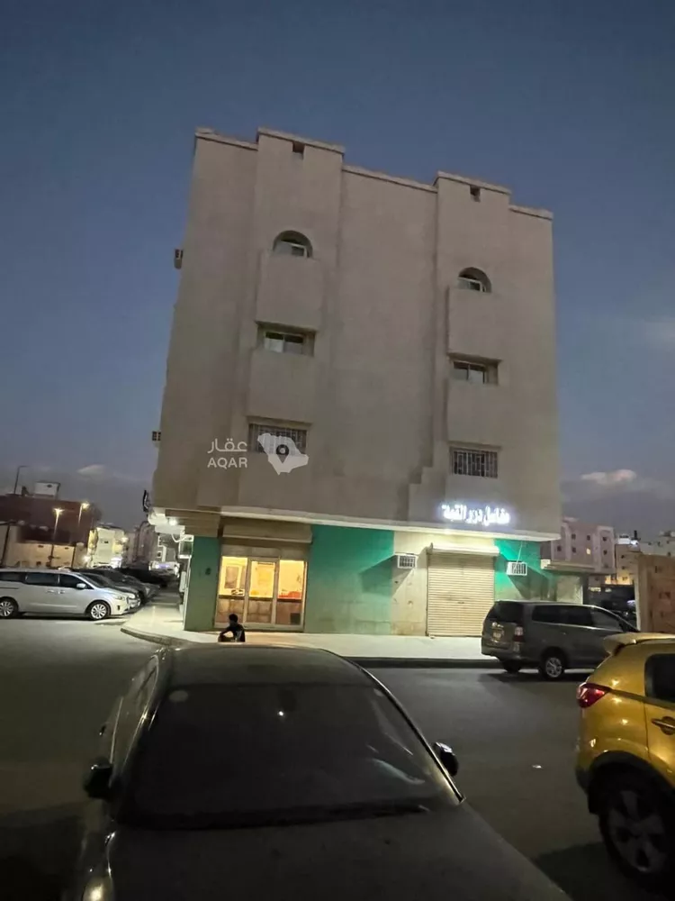 عمارة للإيجار في شارع عبدالقيوم الازدى ، حي الراية ، المدينة المنورة ، منطقة المدينة المنورة 4