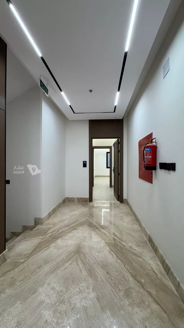 شقة للبيع في شارع بيعة العقبة, حي السعادة, مدينة الرياض, منطقة الرياض صورة 3