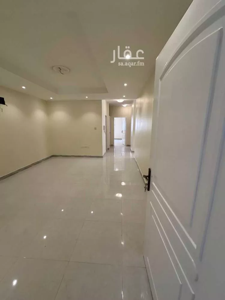 شقة للإيجار في شارع 17د, حي الندى, مدينة الدمام, المنطقة الشرقية 1 صورة