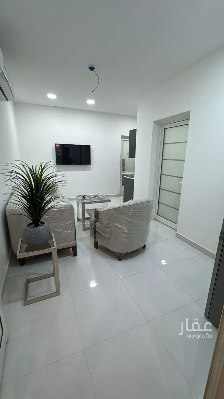 شقة للإيجار في شارع السرية, حي العقربية, مدينة الخبر, المنطقة الشرقية صورة 2