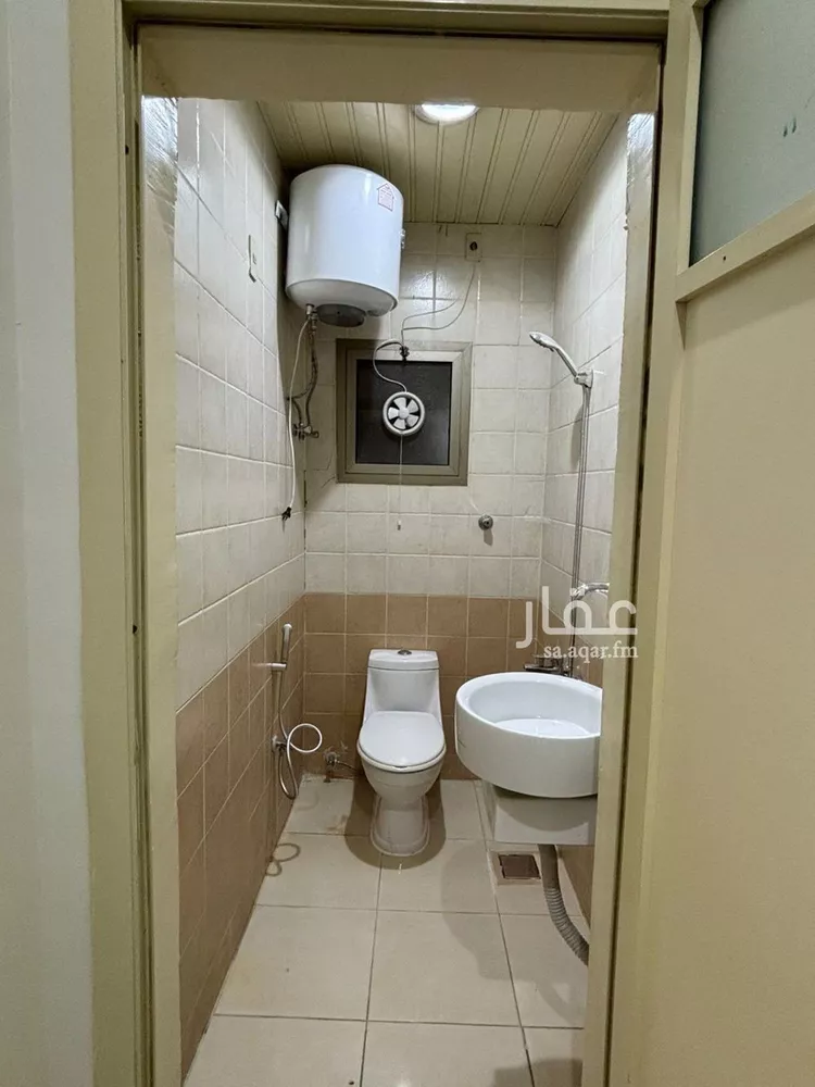 شقة للإيجار في شارع الثامن والعشرون, حي العزيزية, مدينة الدمام, المنطقة الشرقية صورة 5