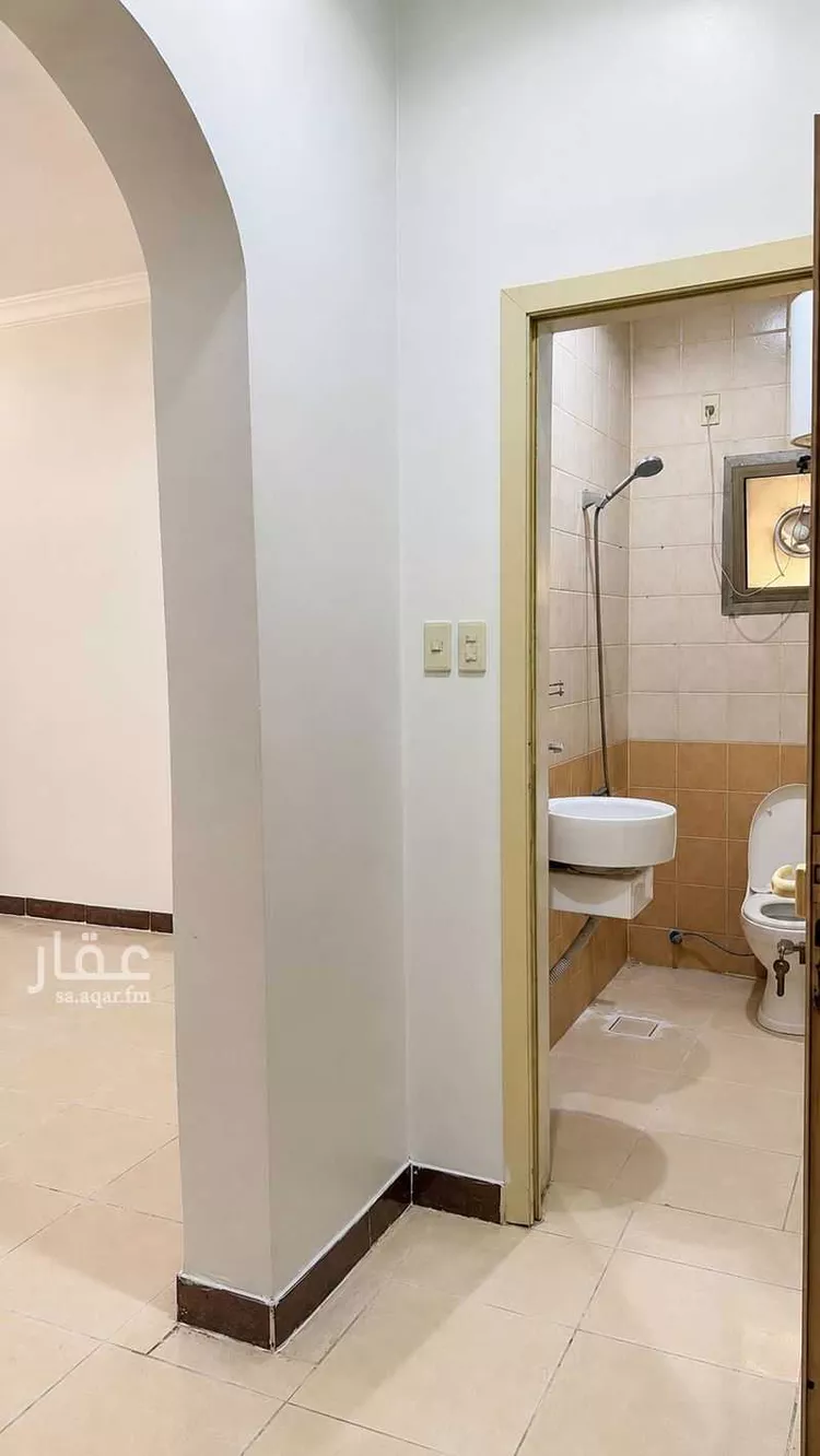 شقة للإيجار في شارع الثامن والعشرون, حي العزيزية, مدينة الدمام, المنطقة الشرقية صورة 5