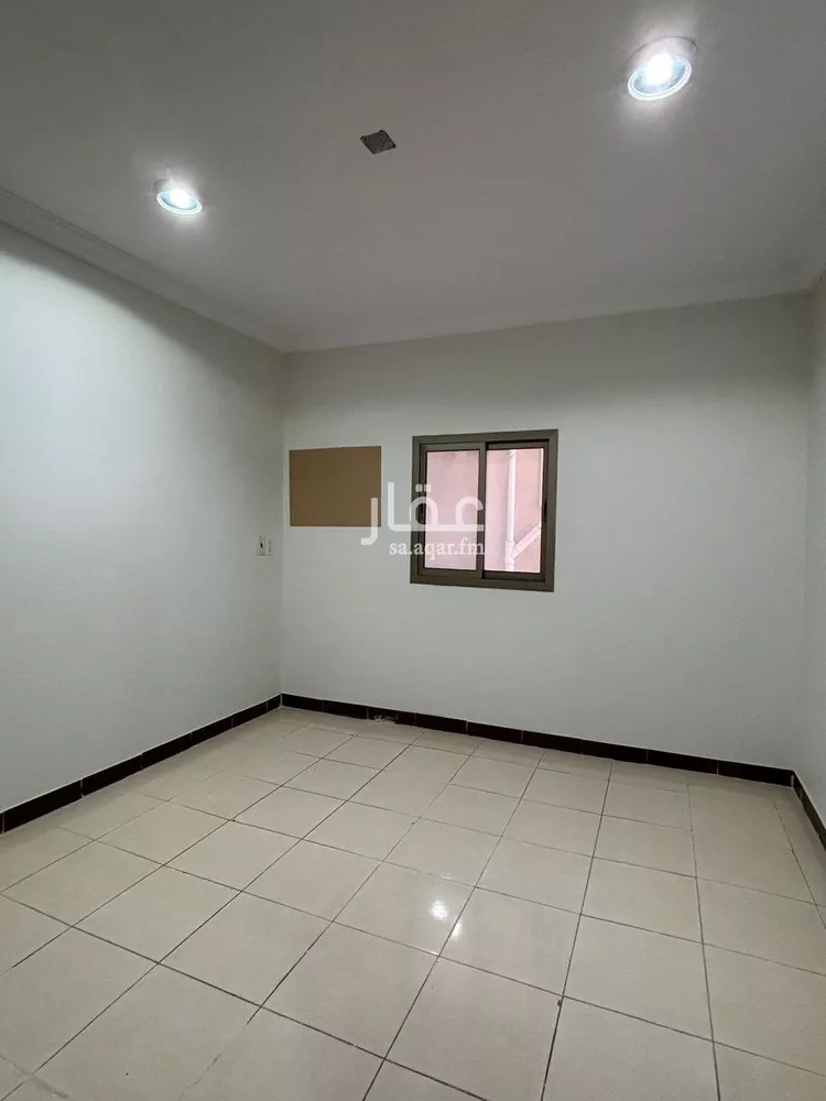 شقة للإيجار في شارع الثامن والعشرون, حي العزيزية, مدينة الدمام, المنطقة الشرقية صورة 3