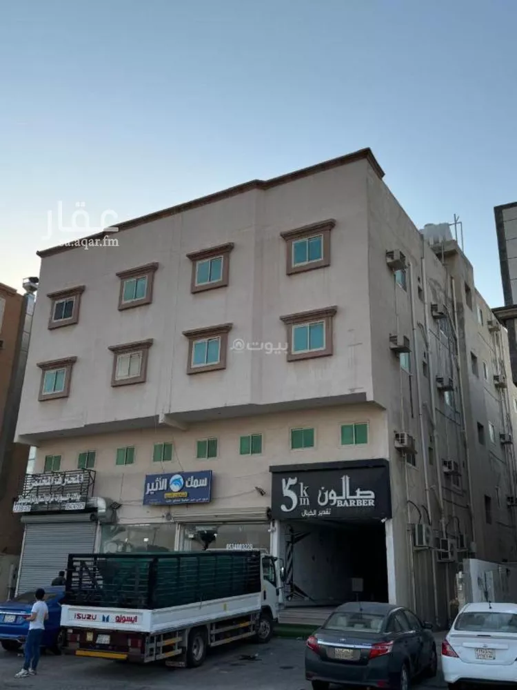 عمارة للبيع في شارع احمد الكاتب, حي الأثير, مدينة الدمام, المنطقة الشرقية صورة 2