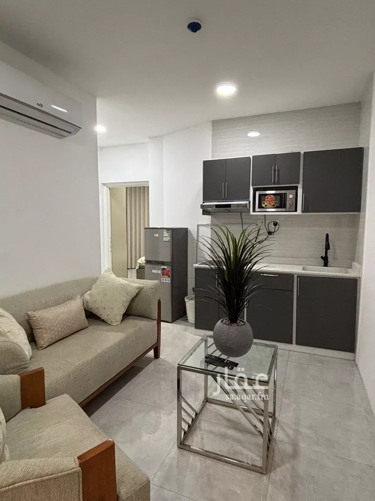 شقة للإيجار في شارع السرية, حي العقربية, مدينة الخبر, المنطقة الشرقية