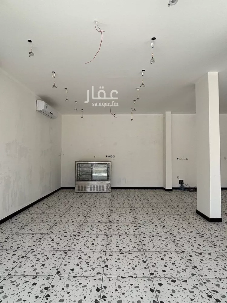 محل للإيجار في شارع السرية, حي العقربية, مدينة الخبر, المنطقة الشرقية صورة 4