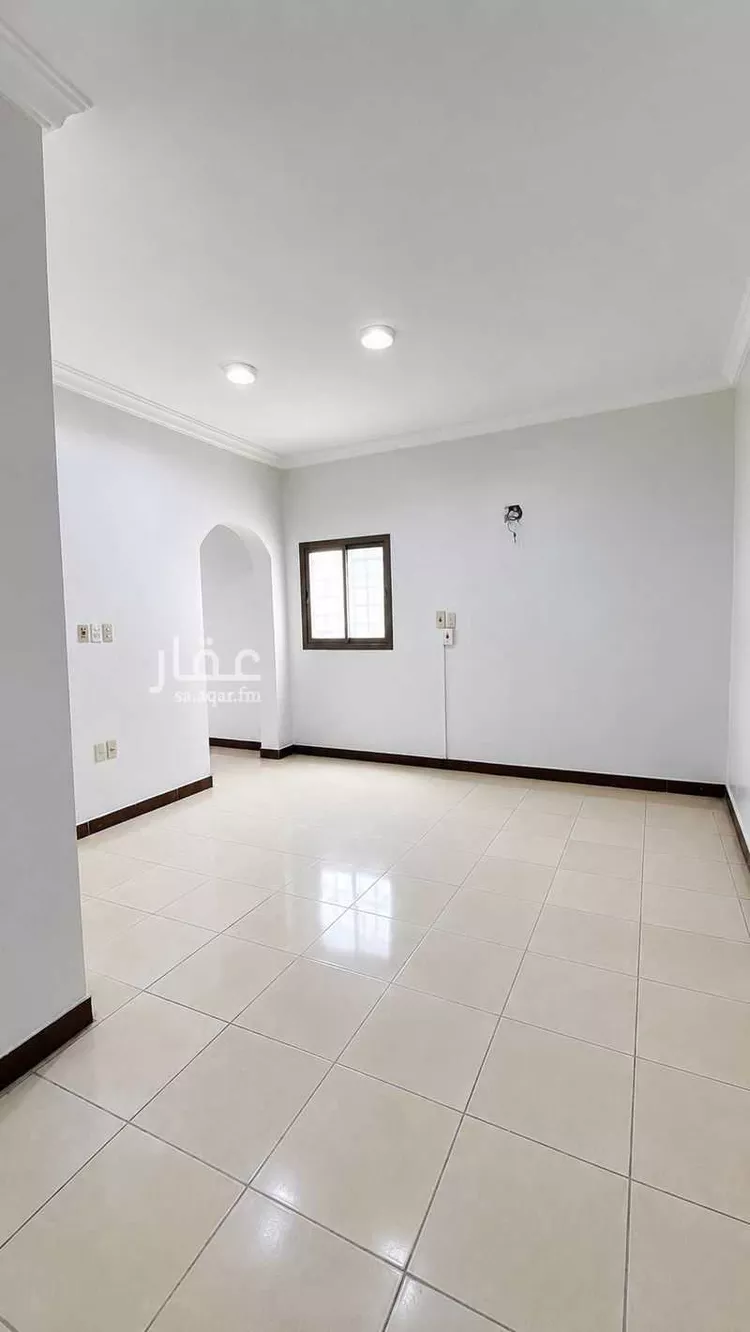 شقة للإيجار في شارع الثامن والعشرون, حي العزيزية, مدينة الدمام, المنطقة الشرقية صورة 3