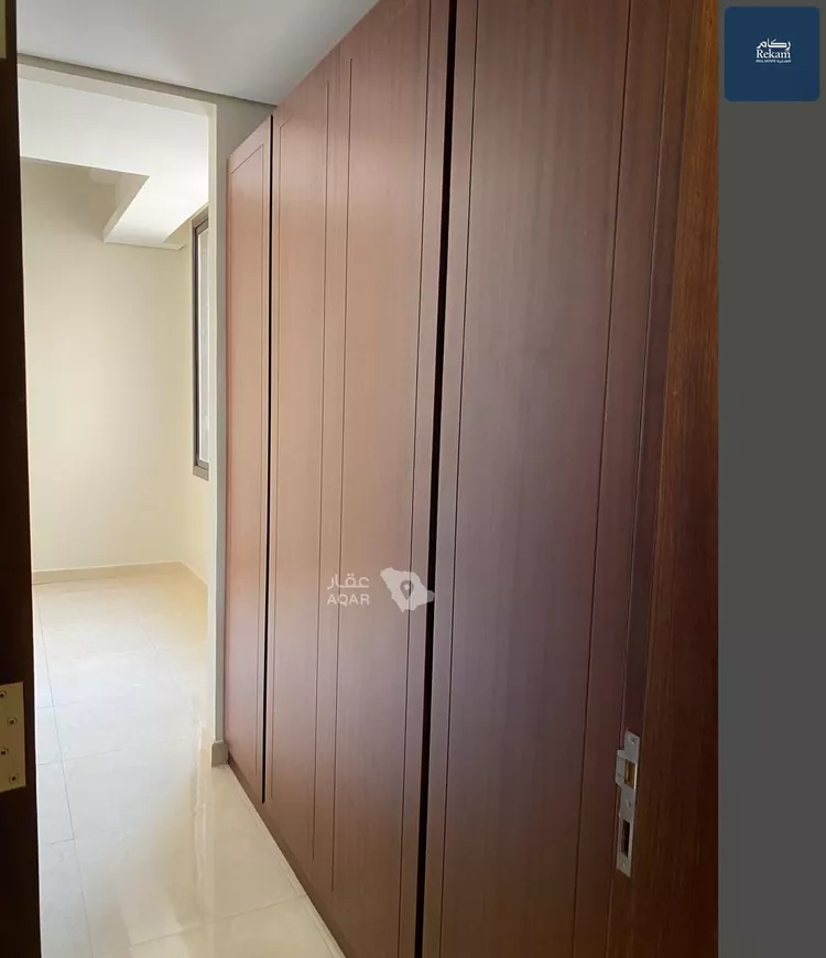 فيلا للإيجار في شارع زهير بن معاوية, حي الدوحة الجنوبية, مدينة الظهران, المنطقة الشرقية 13