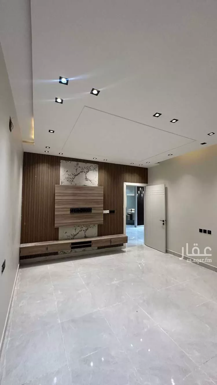 فيلا للإيجار في شارع رقم 109, حي الندوة, مدينة الرياض, منطقة الرياض صورة 2