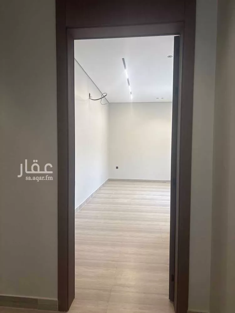 Floor for Sale in Riyadh Al Arid صورة 3