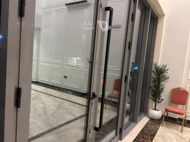 محل للإيجار في شارع الثاني عشر, حي الخبرالشمالية, مدينة الخبر, المنطقة الشرقية صورة 2