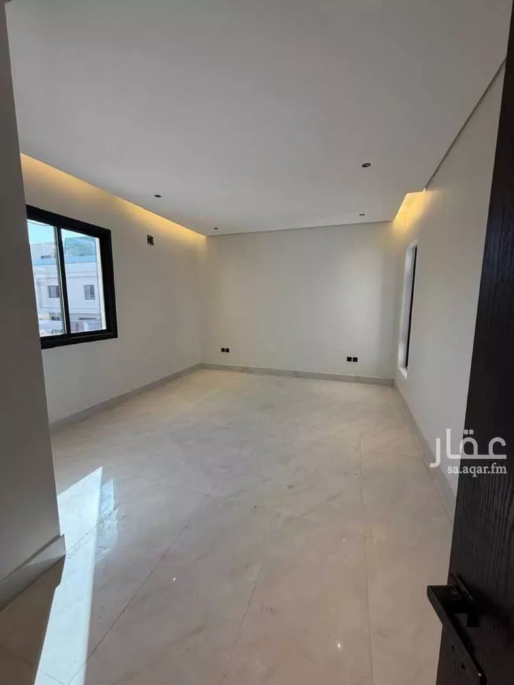 فيلا للإيجار في شارع عماد الدين بن النحاس, حي المهدية, مدينة الرياض, منطقة الرياض صورة 5