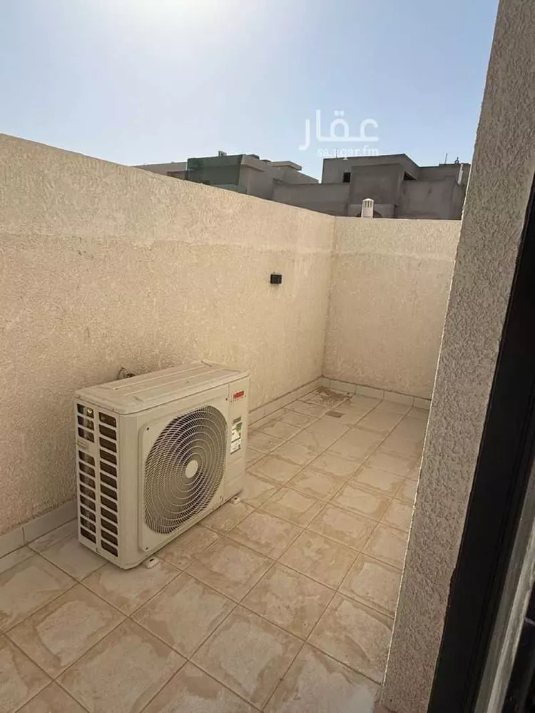 فيلا للإيجار في شارع عماد الدين بن النحاس, حي المهدية, مدينة الرياض, منطقة الرياض 16