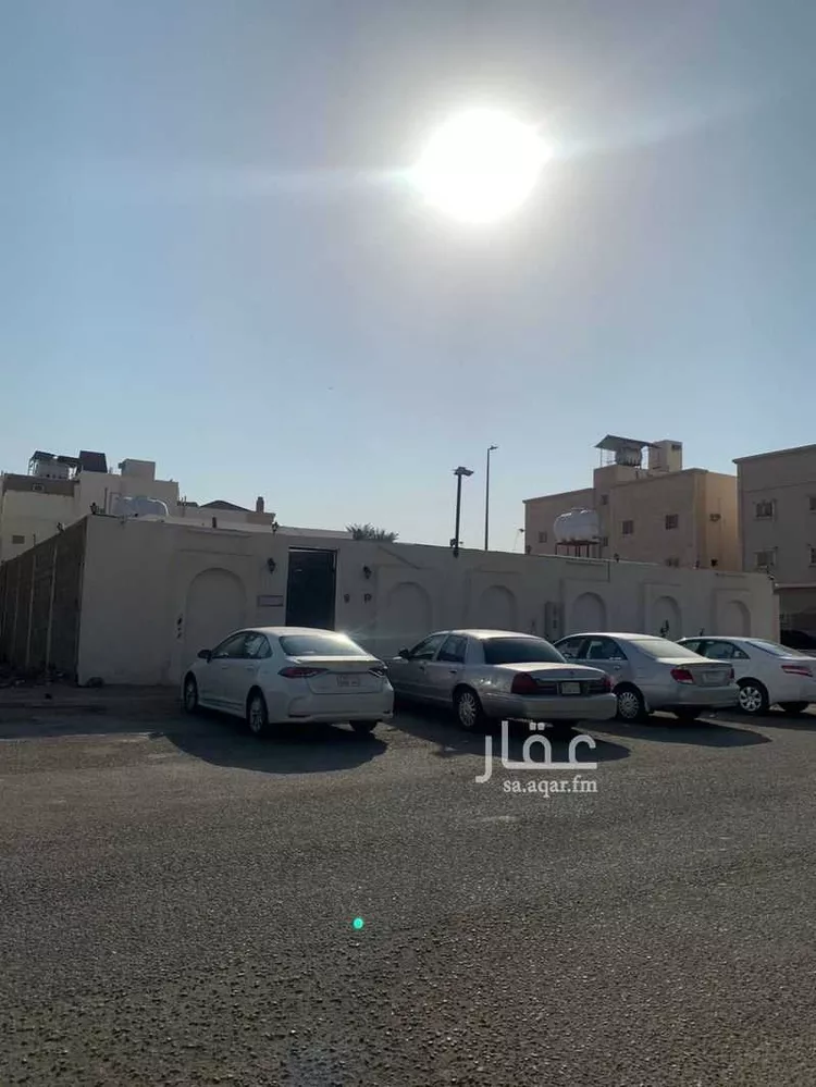 استراحة للبيع في شارع زكريا بن يحيى الناقد, حي ذو الحليفة, مدينة المدينة المنورة, منطقة المدينة المنورة 7