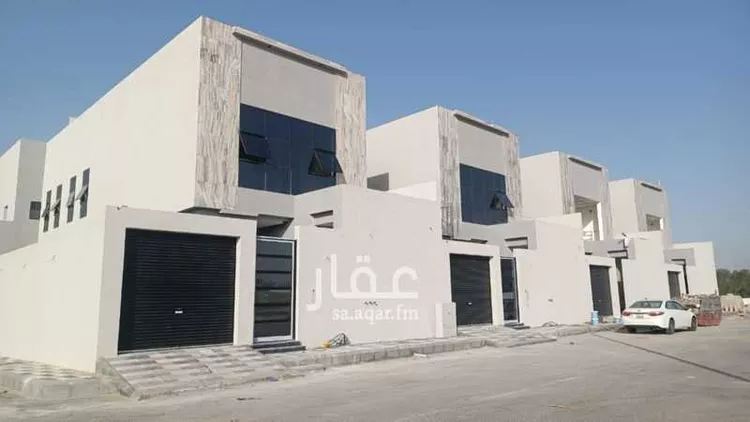 فيلا للبيع في شارع 4 قصر الخليج, حي قصر الخليج, مدينة الدمام, المنطقة الشرقية صورة 2