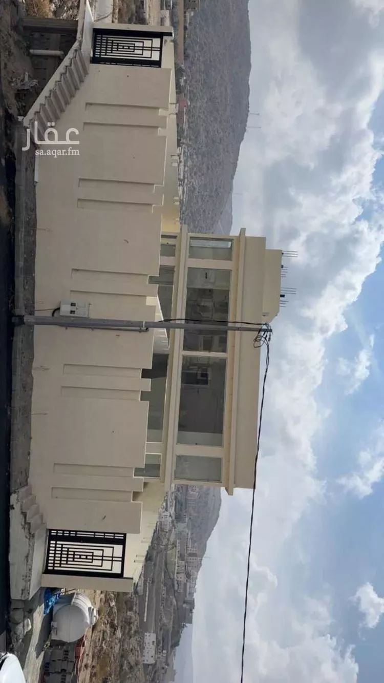 فيلا للبيع في شارع 2 الصفح, حي الصفح, مدينة بلقرن, منطقة عسير صورة 4