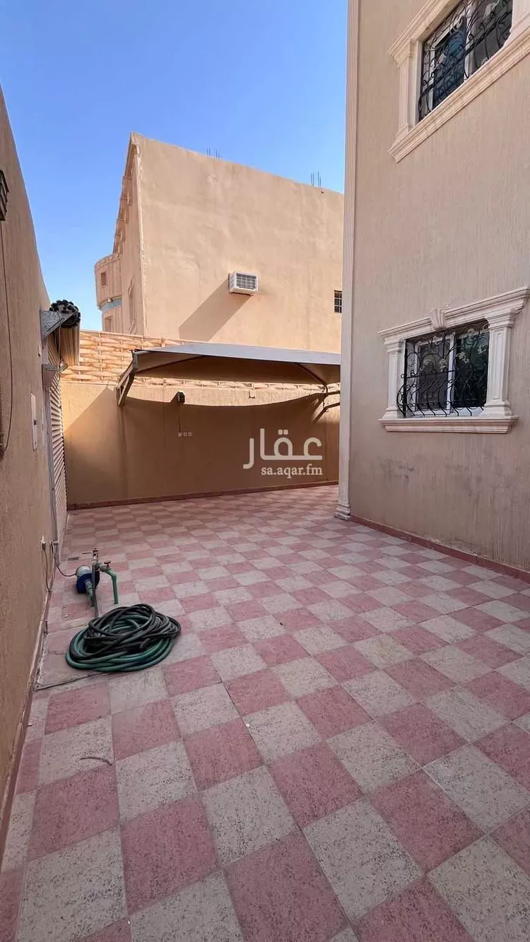 فيلا للإيجار في شارع فزارة, حي قرطبة, مدينة الرياض, منطقة الرياض صورة 2