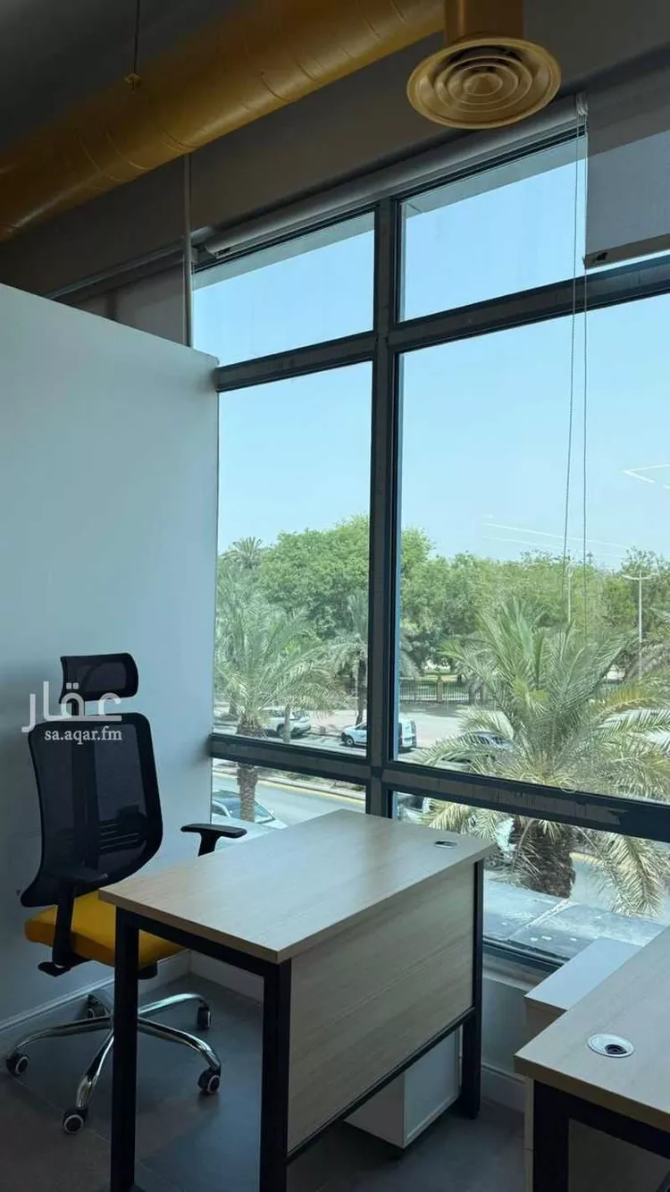 مكتب تجاري للإيجار في شارع صيدا, حي الدريهمية, مدينة الرياض, منطقة الرياض