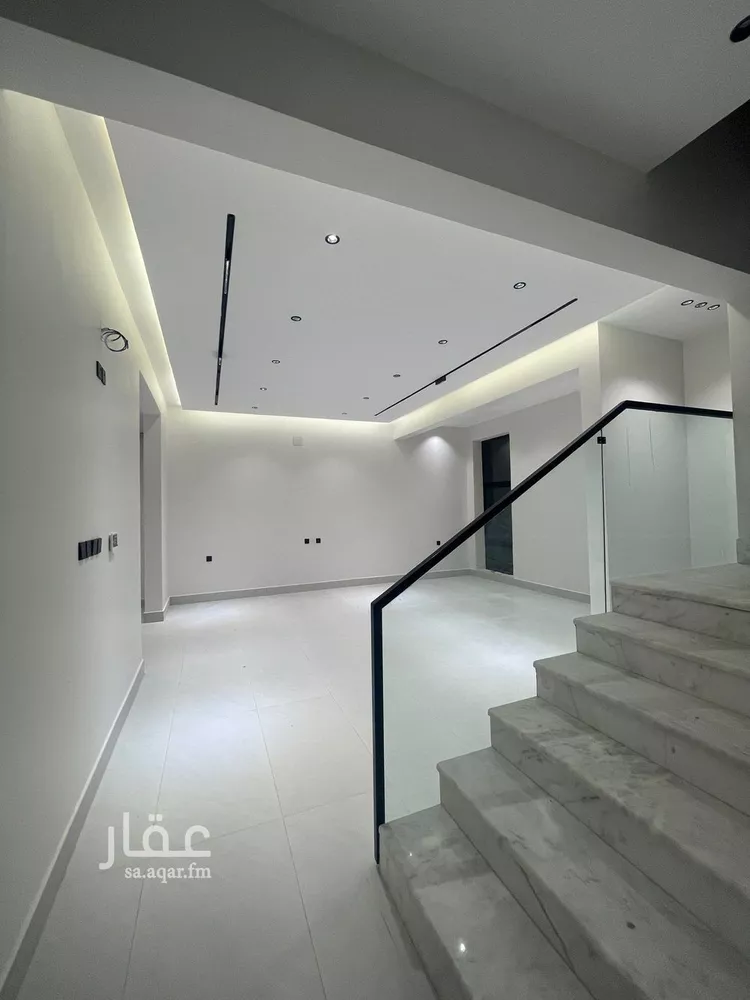 دور للبيع في شارع خلف بن معدان, حي بدر, مدينة الرياض, منطقة الرياض صورة 3