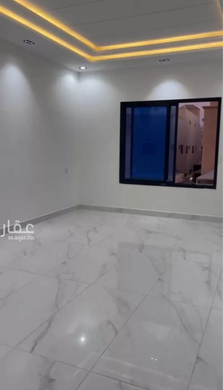 دور للبيع في شارع رقم 16, حي العزيزية, مدينة الرياض, منطقة الرياض صورة 3