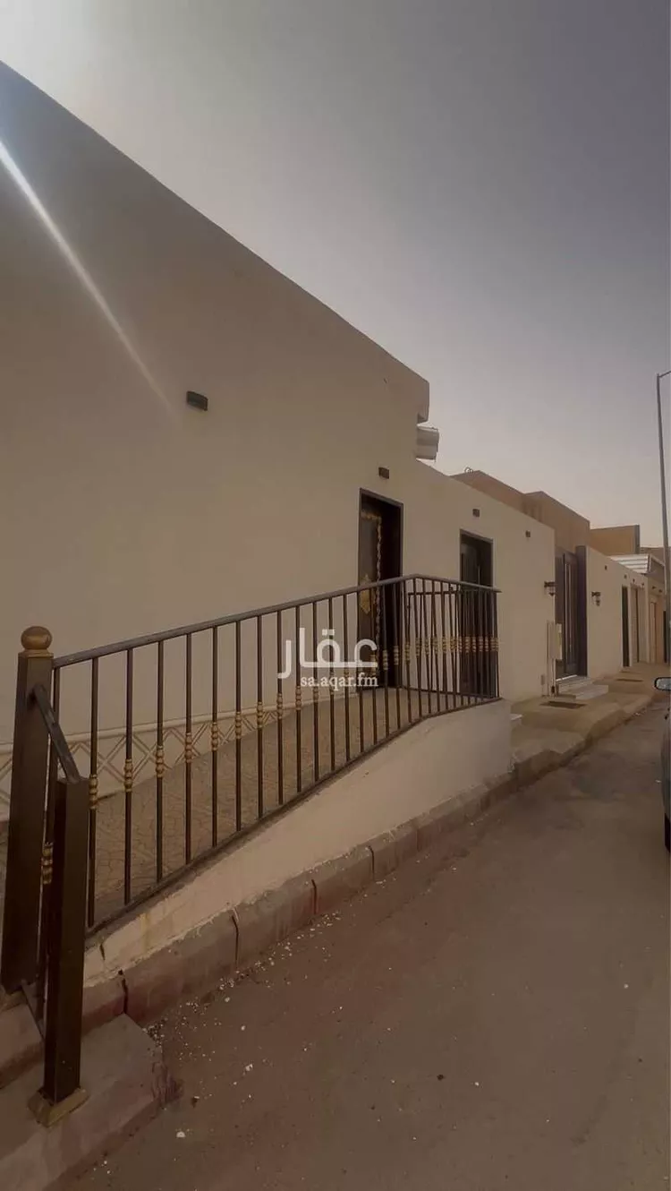 فيلا للبيع في شارع عمر بن الحاجب, حي الإزدهار, مدينة الدلم, منطقة الرياض صورة 5
