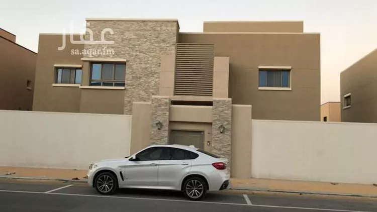 فيلا للبيع في شارع المجمعة, مدينة الظهران, المنطقة الشرقية