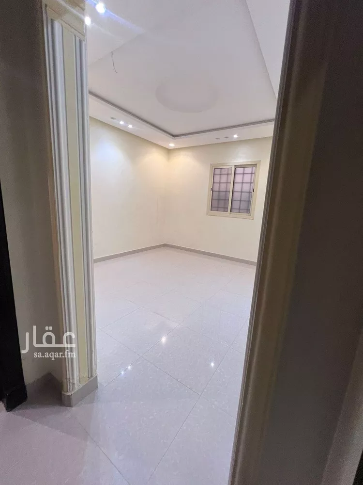 فيلا للإيجار في شارع ملحة, حي ظهرة لبن, مدينة الرياض, منطقة الرياض صورة 2