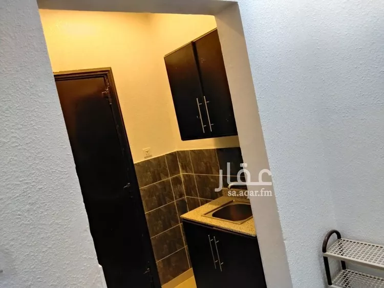 استوديو للإيجار في شارع سكاكا, حي ظهرة لبن, مدينة الرياض, منطقة الرياض 6