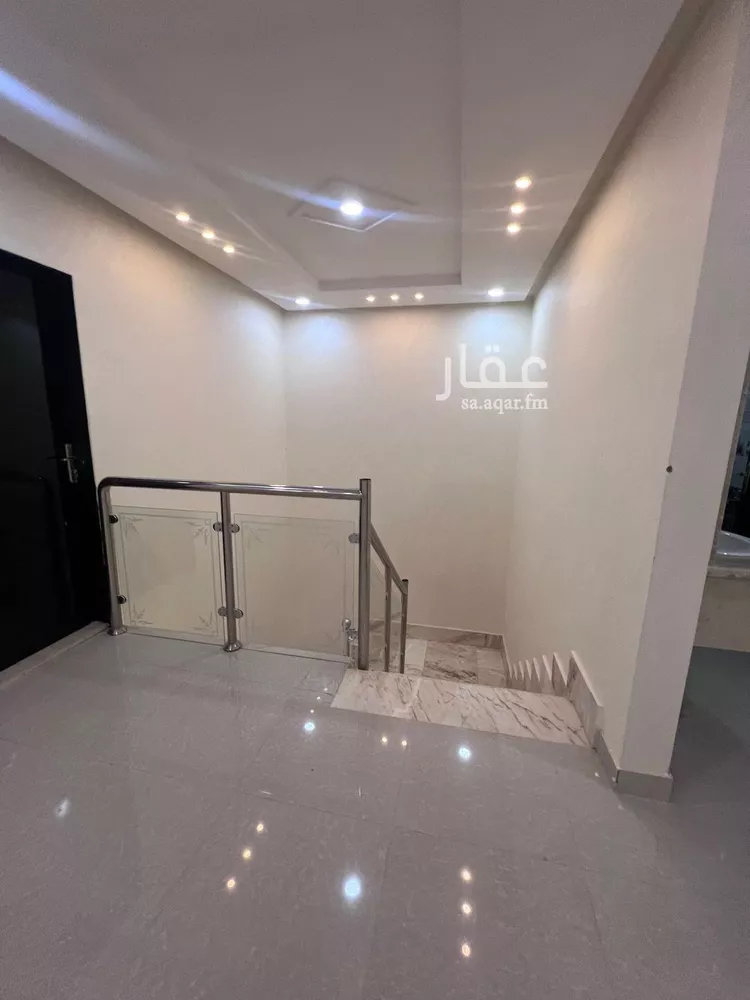 فيلا للإيجار في شارع ملحة, حي ظهرة لبن, مدينة الرياض, منطقة الرياض صورة 5