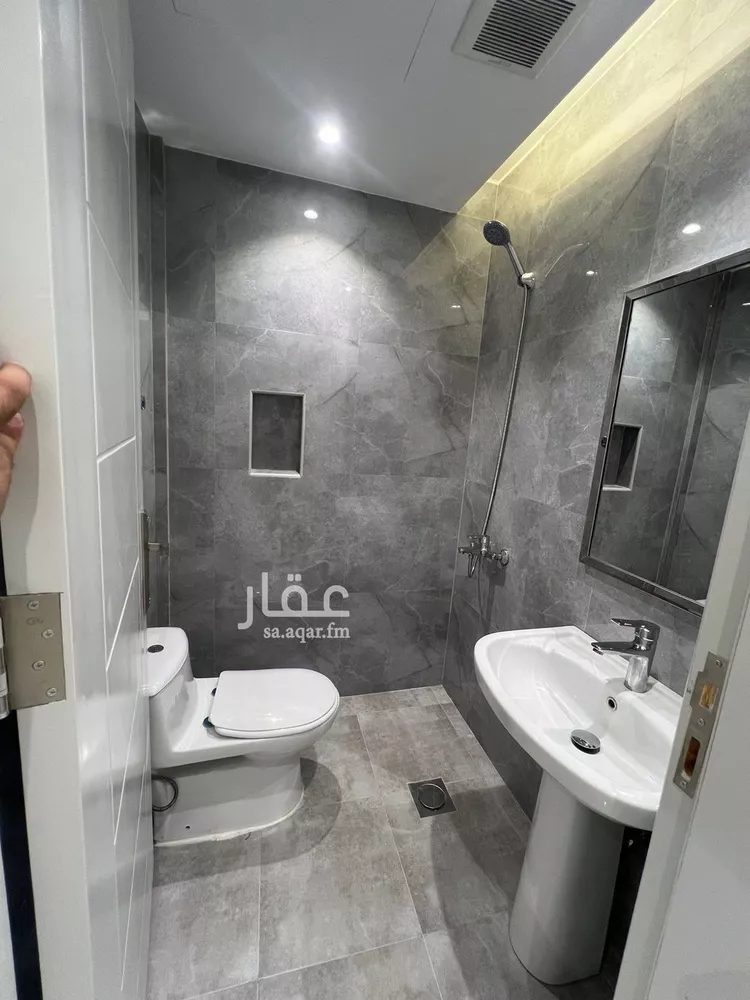 شقة للإيجار في شارع وعله, حي ظهرة لبن, مدينة الرياض, منطقة الرياض