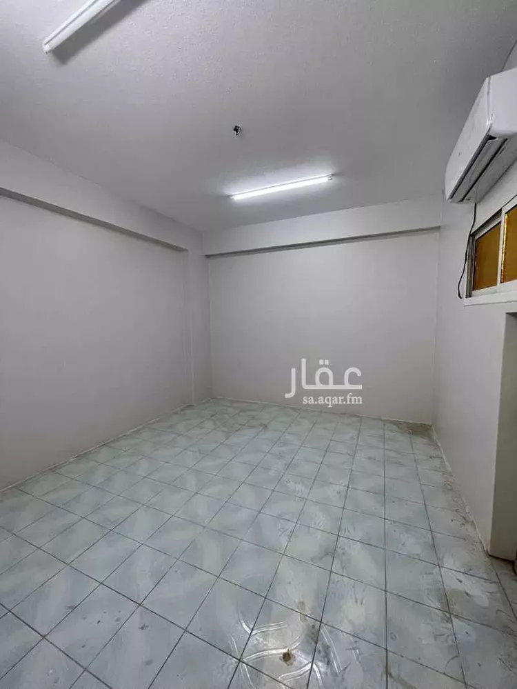شقة للإيجار في شارع سويد بن زيد, حي الجرادية, مدينة الرياض, منطقة الرياض صورة 3