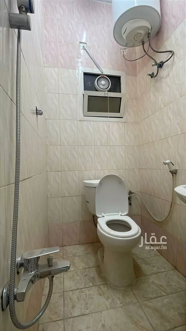 عمارة للإيجار في شارع الرديفة, حي السويدي, مدينة الرياض, منطقة الرياض صورة 2