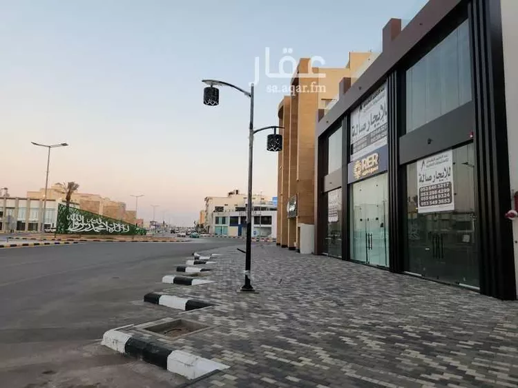 محل للإيجار في شارع عثمان بن عفان, حي النهضة, مدينة بريده, منطقة القصيم صورة 3