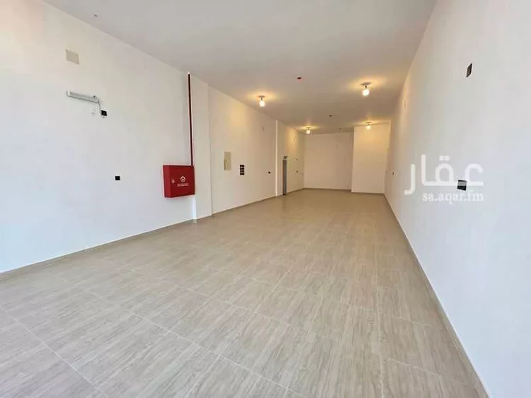 محل للإيجار في شارع عثمان بن عفان, حي النهضة, مدينة بريدة, منطقة القصيم صورة 3