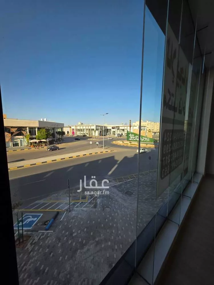 مكتب تجاري للإيجار في شارع عثمان بن عفان, حي النهضة, مدينة بريده, منطقة القصيم صورة 4