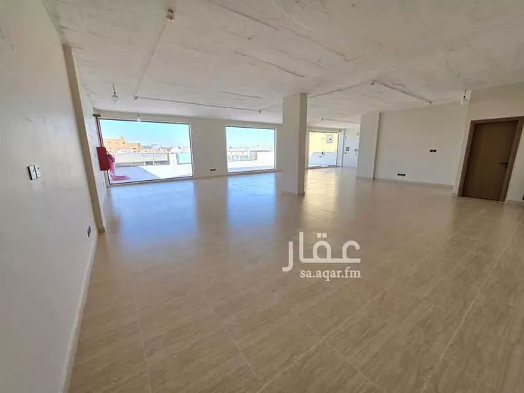 مكتب تجاري للإيجار في شارع عثمان بن عفان, حي النهضة, مدينة بريدة, منطقة القصيم