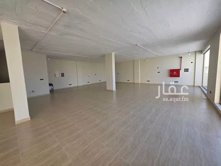 مكتب تجاري للإيجار في شارع عثمان بن عفان, حي النهضة, مدينة بريدة, منطقة القصيم صورة 2