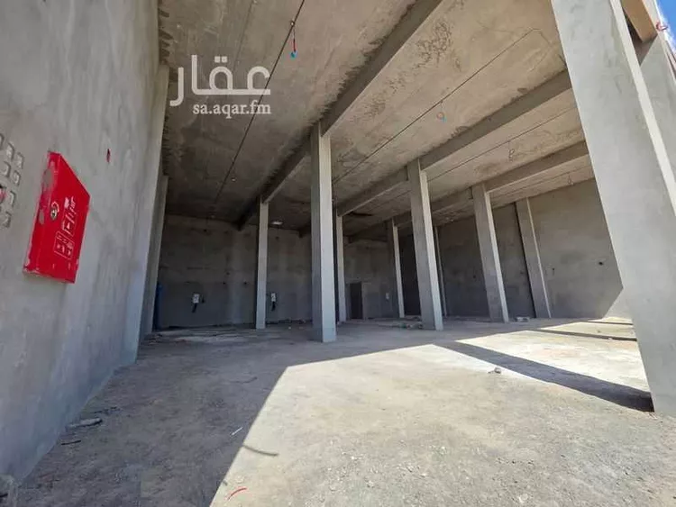 محل للإيجار في شارع طريق السفير الشبيلي, حي المنار, مدينة عنيزه, منطقة القصيم صورة 2