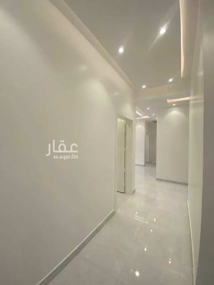 شقة للإيجار في شارع 77 الشرقية ، حي الشرفية ، أبها ، منطقة عسير صورة 2