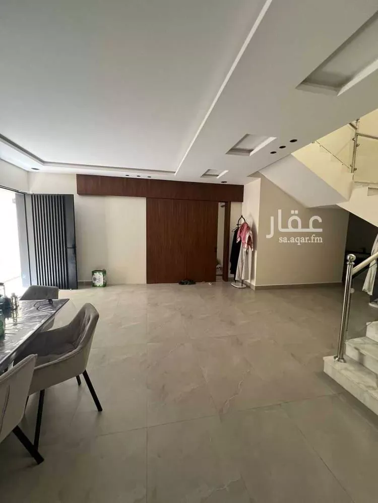 فيلا للبيع في شارع حافظ عبدالله الهندي, حي العارض, مدينة الرياض, منطقة الرياض 6