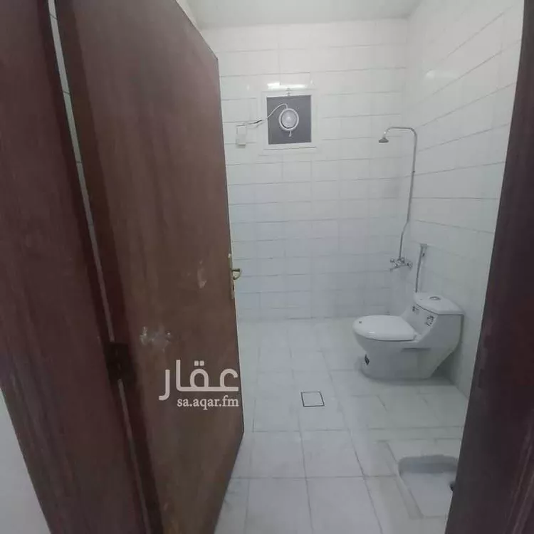 شقة للإيجار في شارع ايوب بن وارث ، حي الشفا ، الرياض ، منطقة الرياض صورة 3