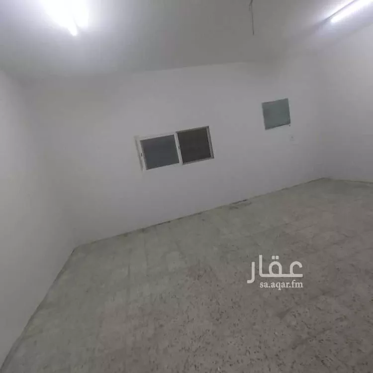 شقة للإيجار في شارع ايوب بن وارث ، حي الشفا ، الرياض ، منطقة الرياض صورة 2