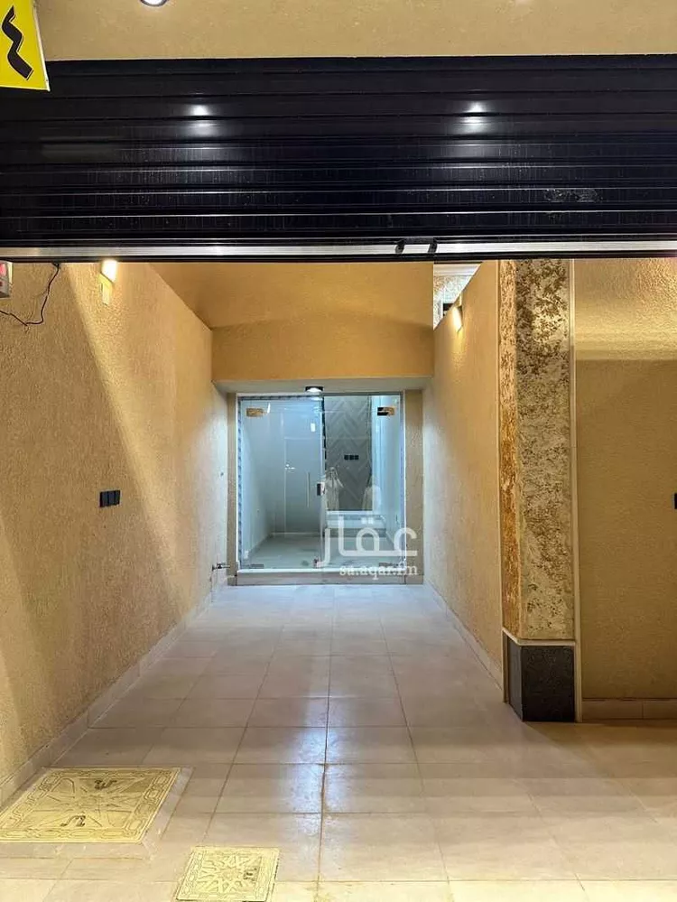دور للبيع في شارع ابو امامه الحارثي, حي الجامعة, مدينة المزاحمية, منطقة الرياض 11