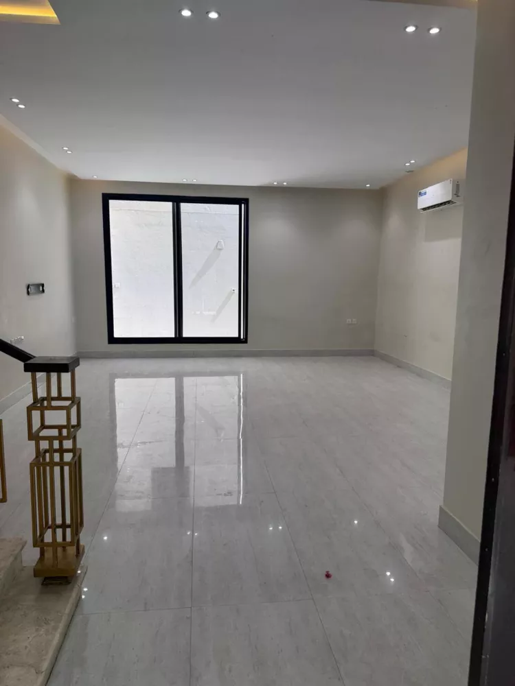 Villa for Rent in Riyadh Al Qirawan 2