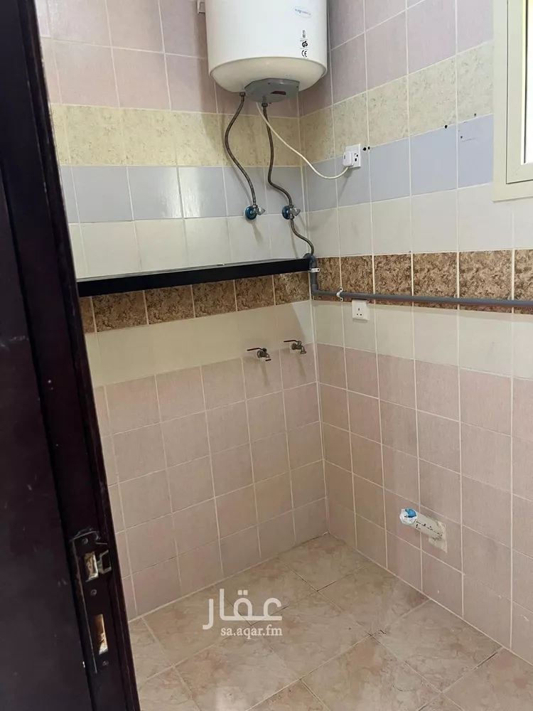 شقة للبيع في شارع سعيد بن عبيد, حي الحمراء, مدينة الجبيل, المنطقة الشرقية صورة 2