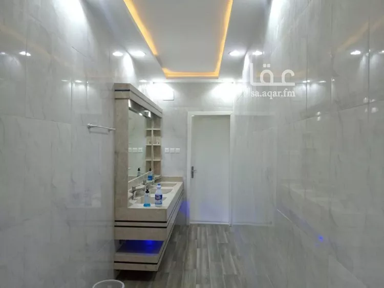 فيلا للبيع في شارع شارع أبو الأسود الدؤلي, حي النزهة, مدينة طريب, منطقة عسير صورة 2