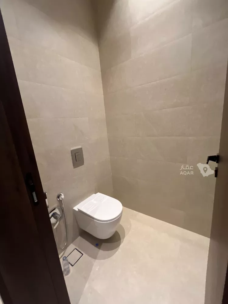 Floor for Rent in Riyadh An Narjis 9