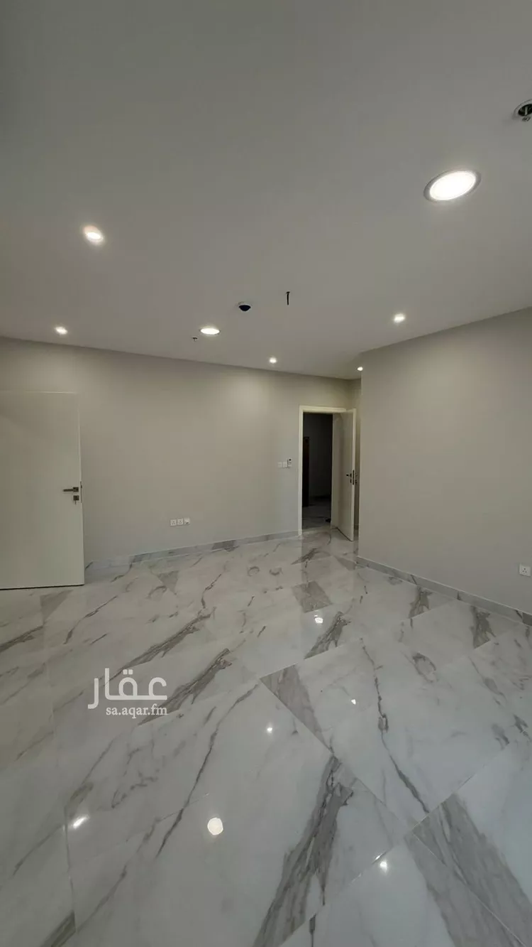 شقة للإيجار في شارع مدائن صالح, حي الحمراء, مدينة الخبر, المنطقة الشرقية صورة 3