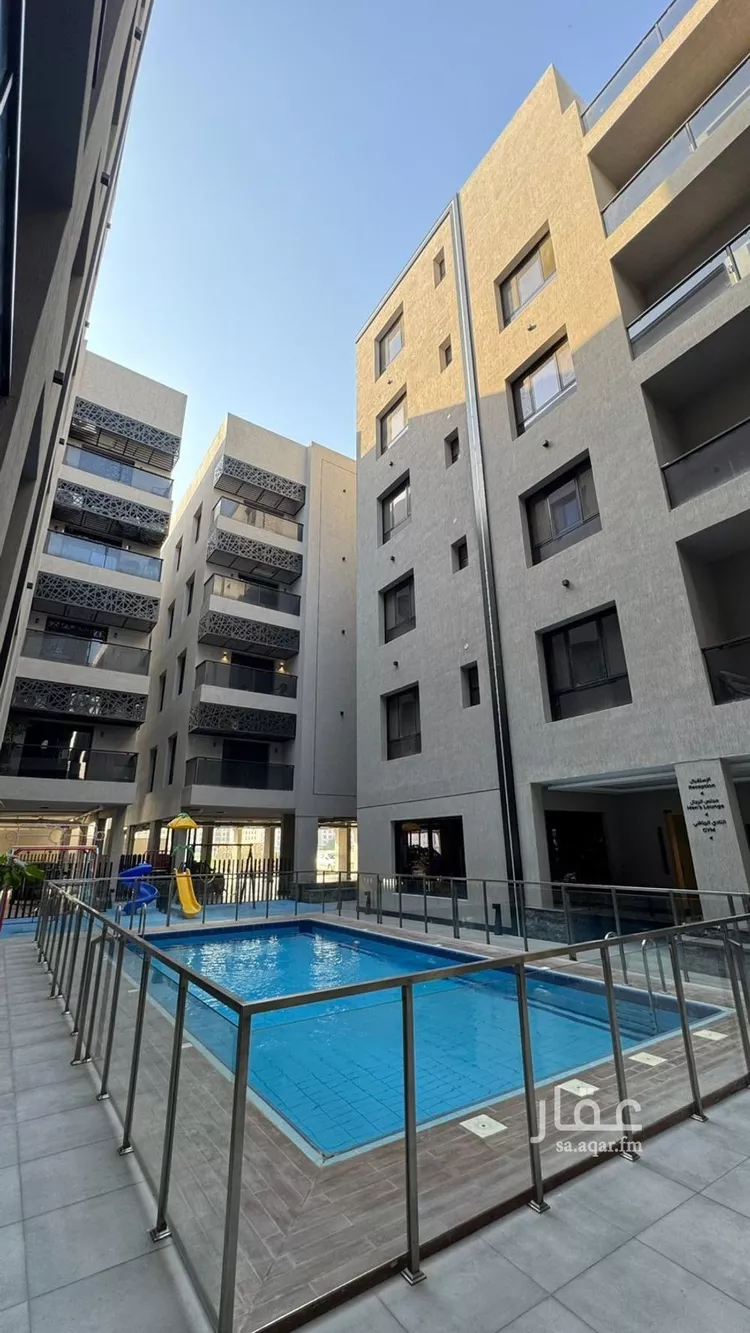 شقة للإيجار في شارع العطايف, حي الحمراء, مدينة الخبر, المنطقة الشرقية صورة 2